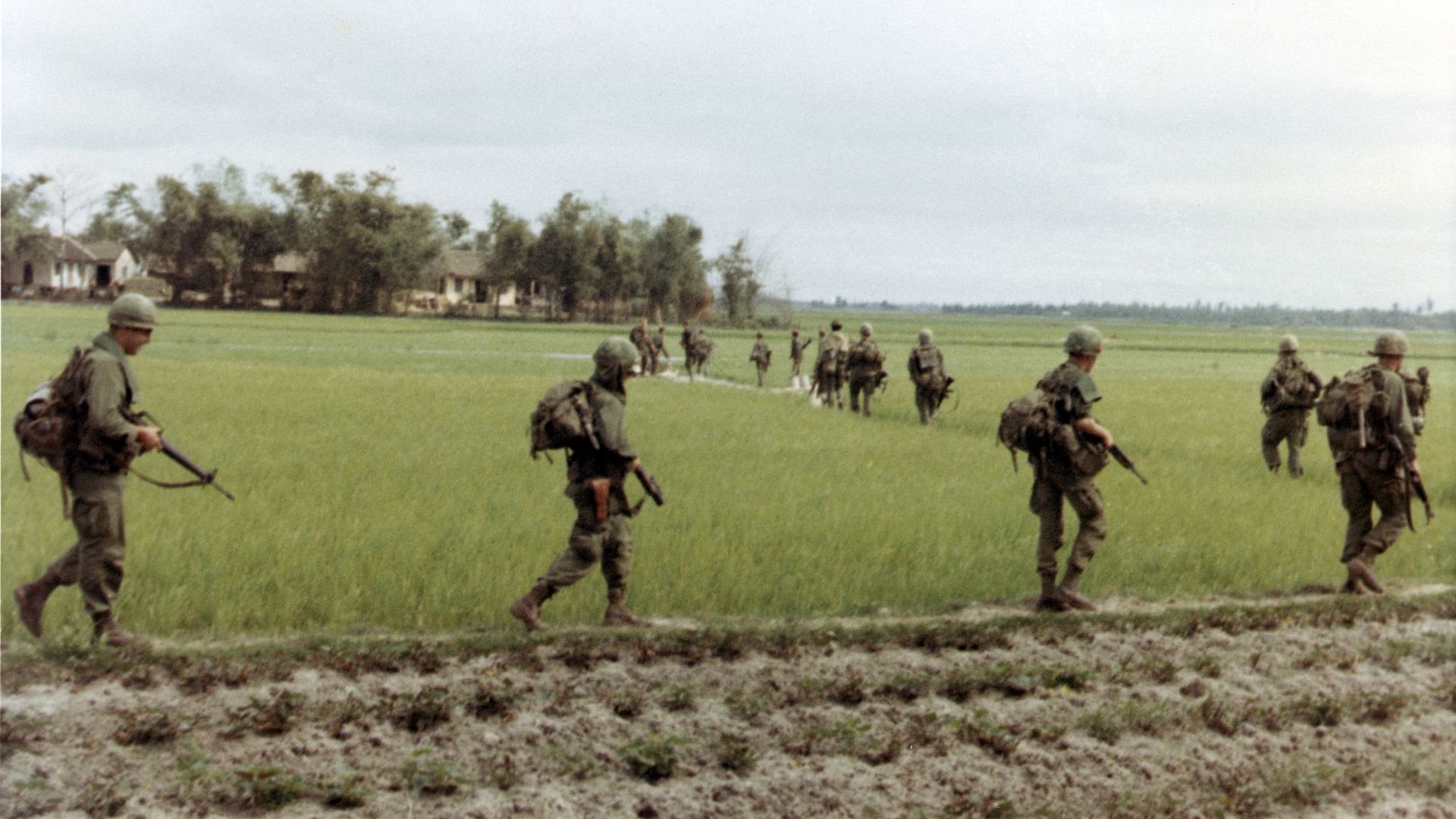 Vietnam (6/9) - Gespensterjagd (1968 - 1969) - Die ganze Doku | ARTE