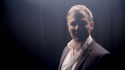 Jochen Hägele lit Hölderlin Jochen Hägele lit Hölderlin