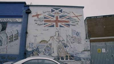 Belfast: murales di guerra e pace Belfast: murales di guerra e pace