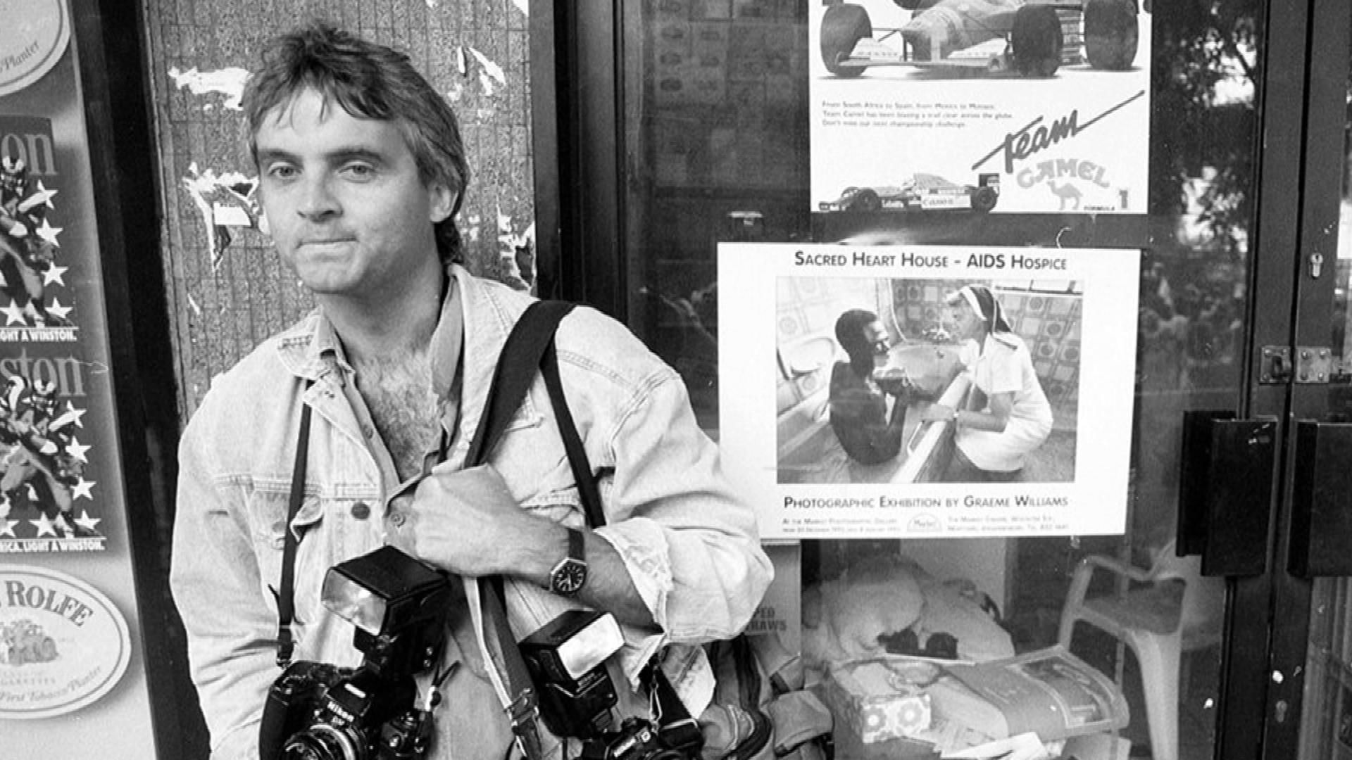 Heißschmelzklebeband Für Stoff - Doppelseitig, 2 Rollen Schwarz & Weiß, 0,6 Zoll X 100m