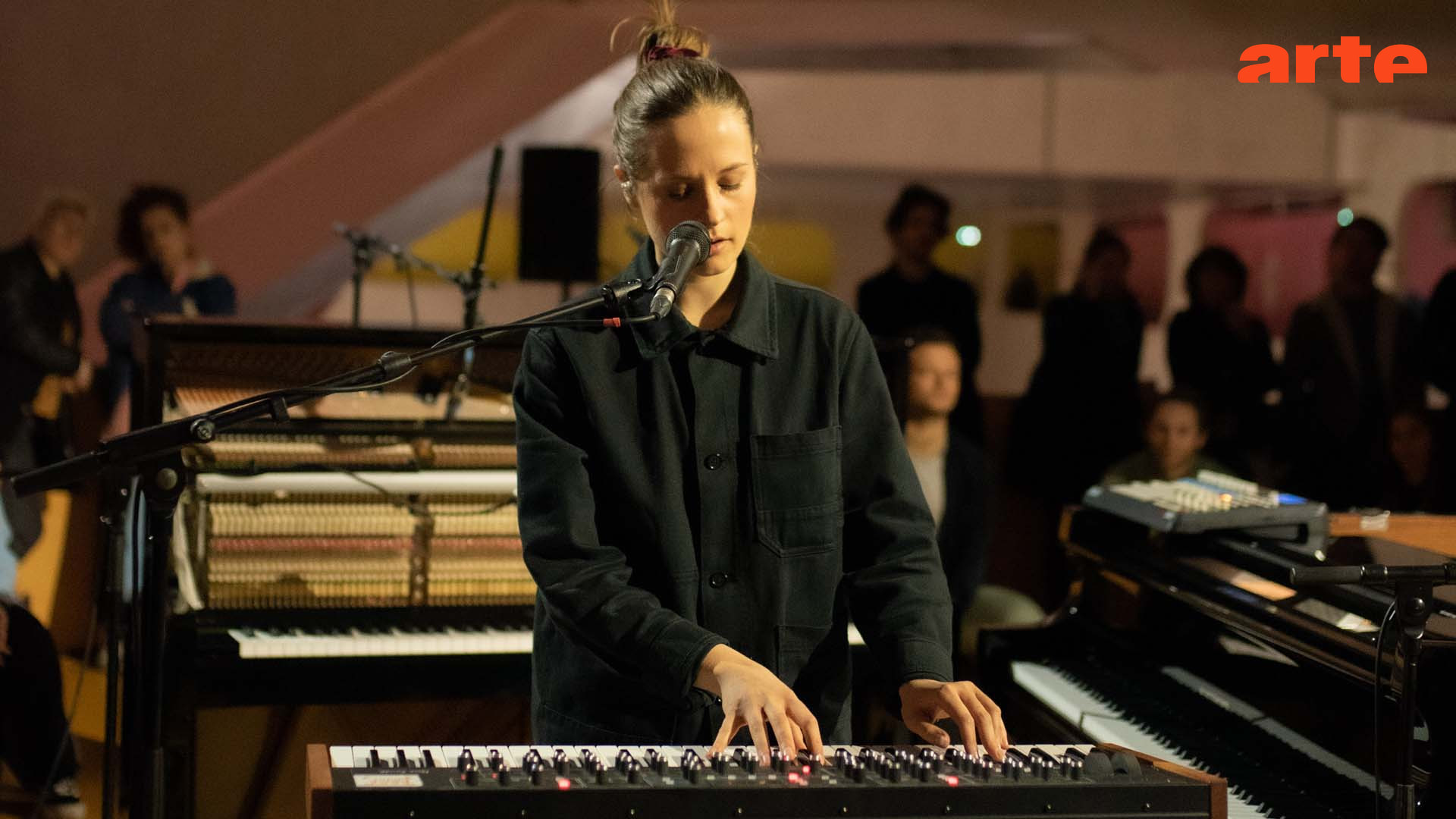 Hania Rani - Piano Day 2022 - Regarder le programme complet | ARTE Concert