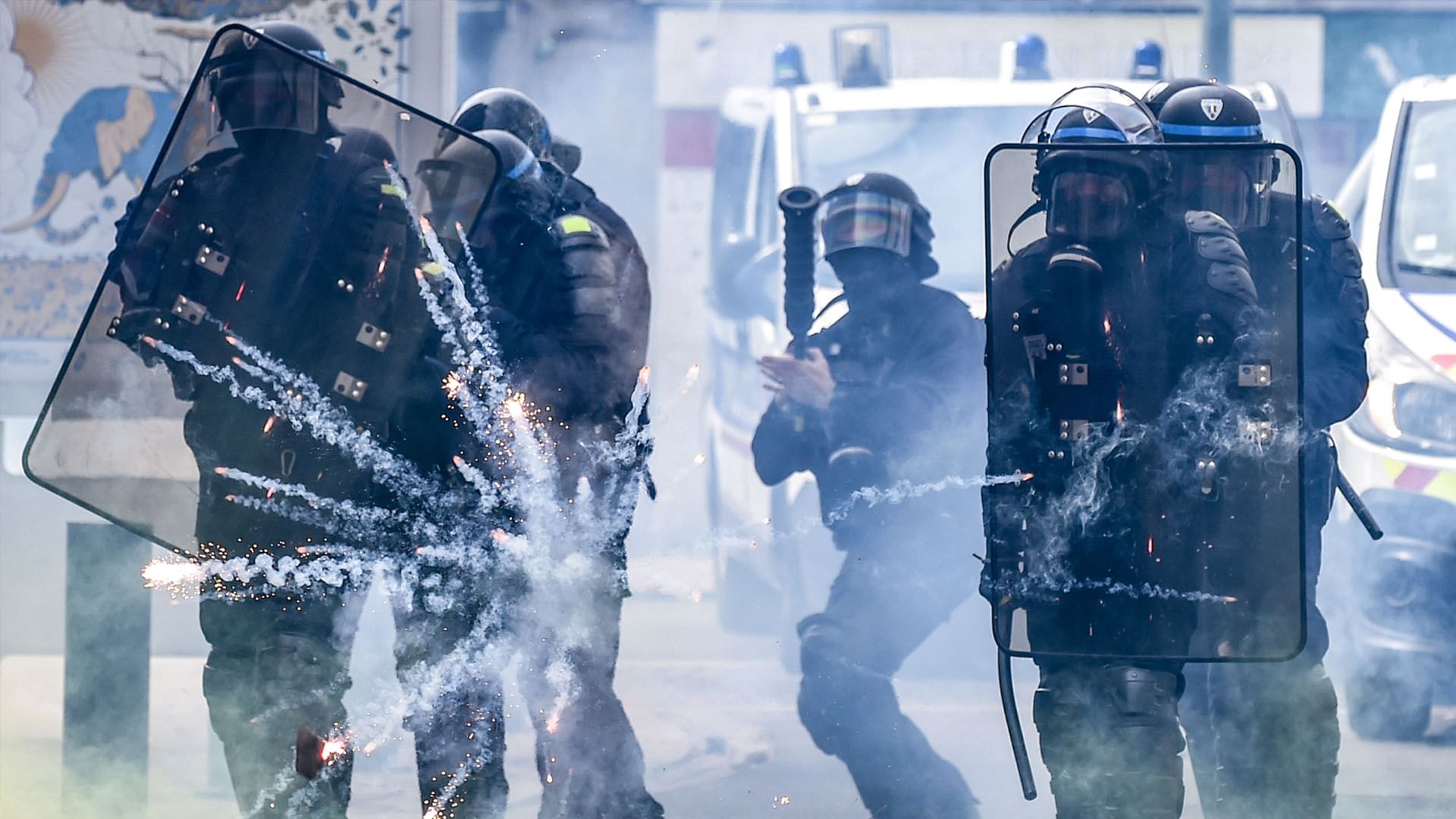 Neue Demos, neue Polizeigewalt | Im Namen der Sicherheit