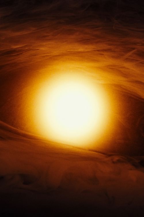 Das Licht und das Universum - Eine Erzählung (3/8).