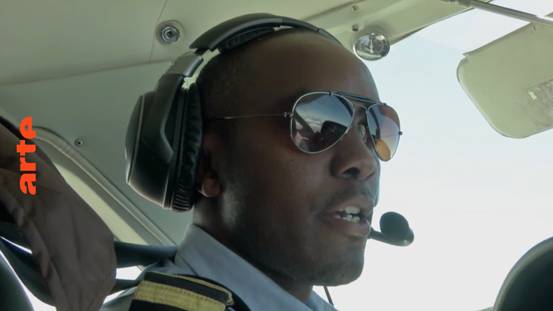 Kenia: Kommt ein Doktor geflogen (2014)