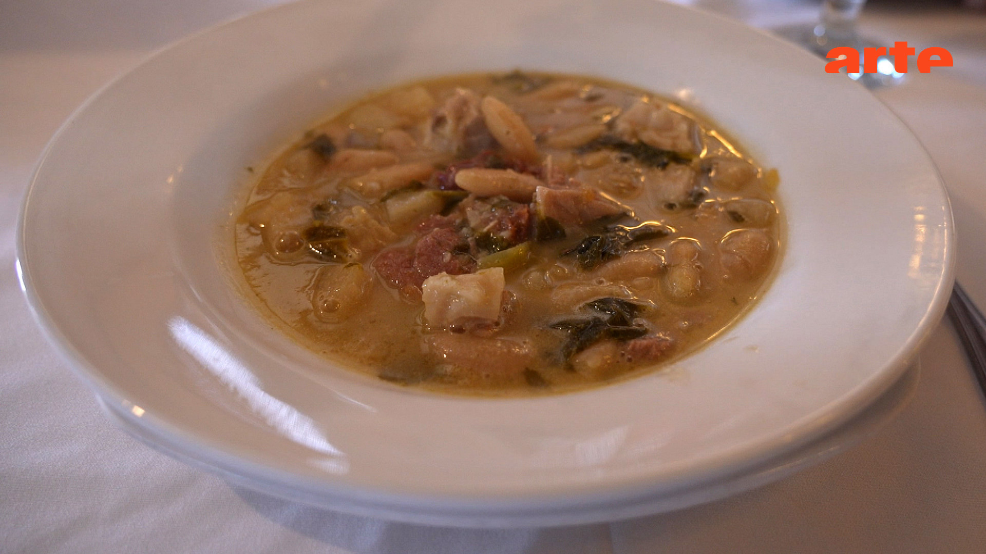 世界のキッチン – フロリダ: Caldo Gallego – 完全なショー