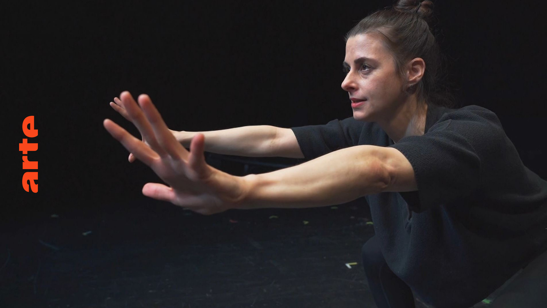 Allemagne: du th&eacute;&acirc;tre pour retrouver son humanit&eacute; - Regarder le documentaire complet