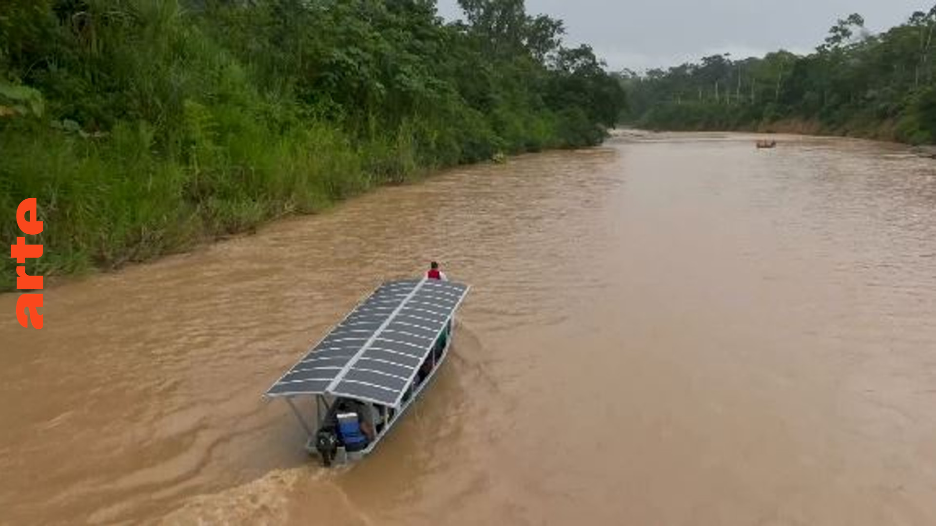 Ecuador: ein schwimmendes Kino im Amazonasgebiet