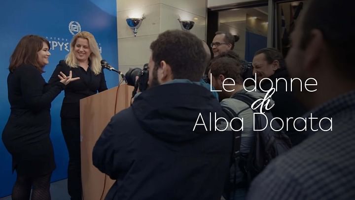 Le-donne-di-alba-dorata