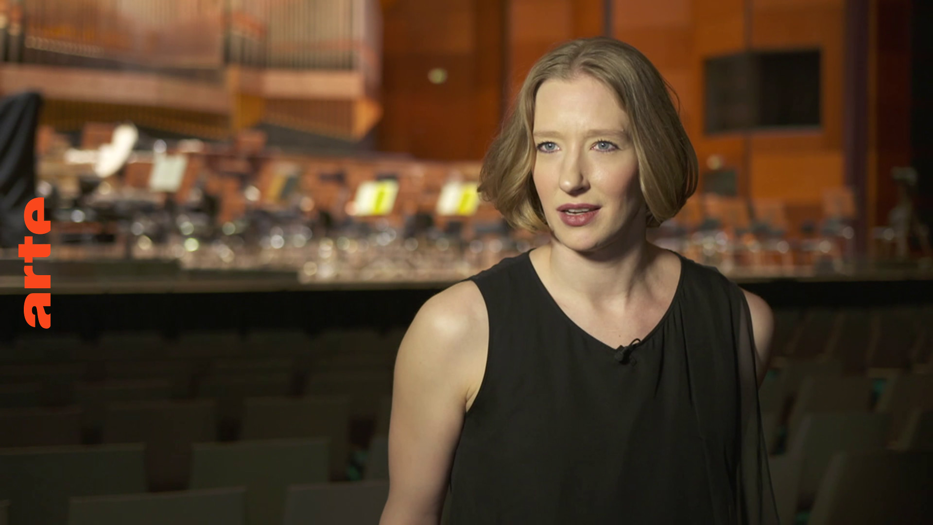 Joana Mallwitz: Dirigentin mit vollem Körpereinsatz
