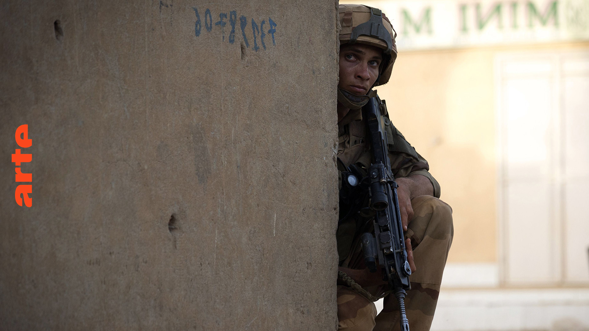 Mali: Frankreich kämpft, Deutschland kritisiert