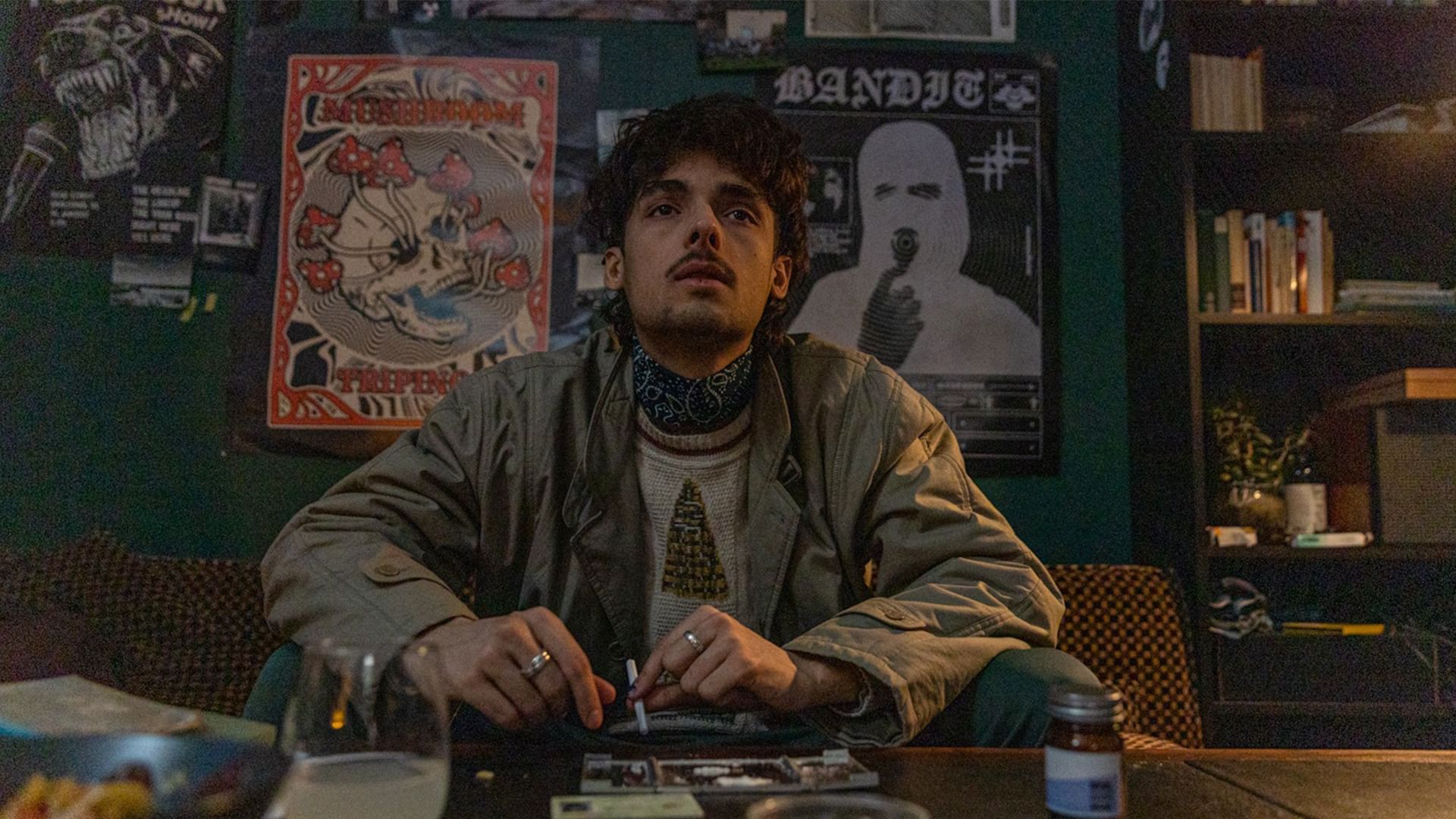 Feier mit Folgen | Everyone is Fucking Crazy (4/8)