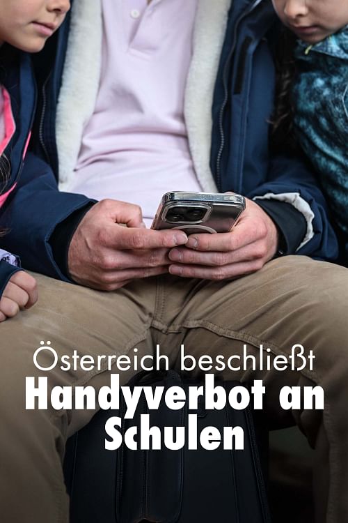 Österreich beschließt Handyverbot an Schulen.