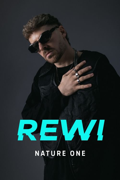 REWI.