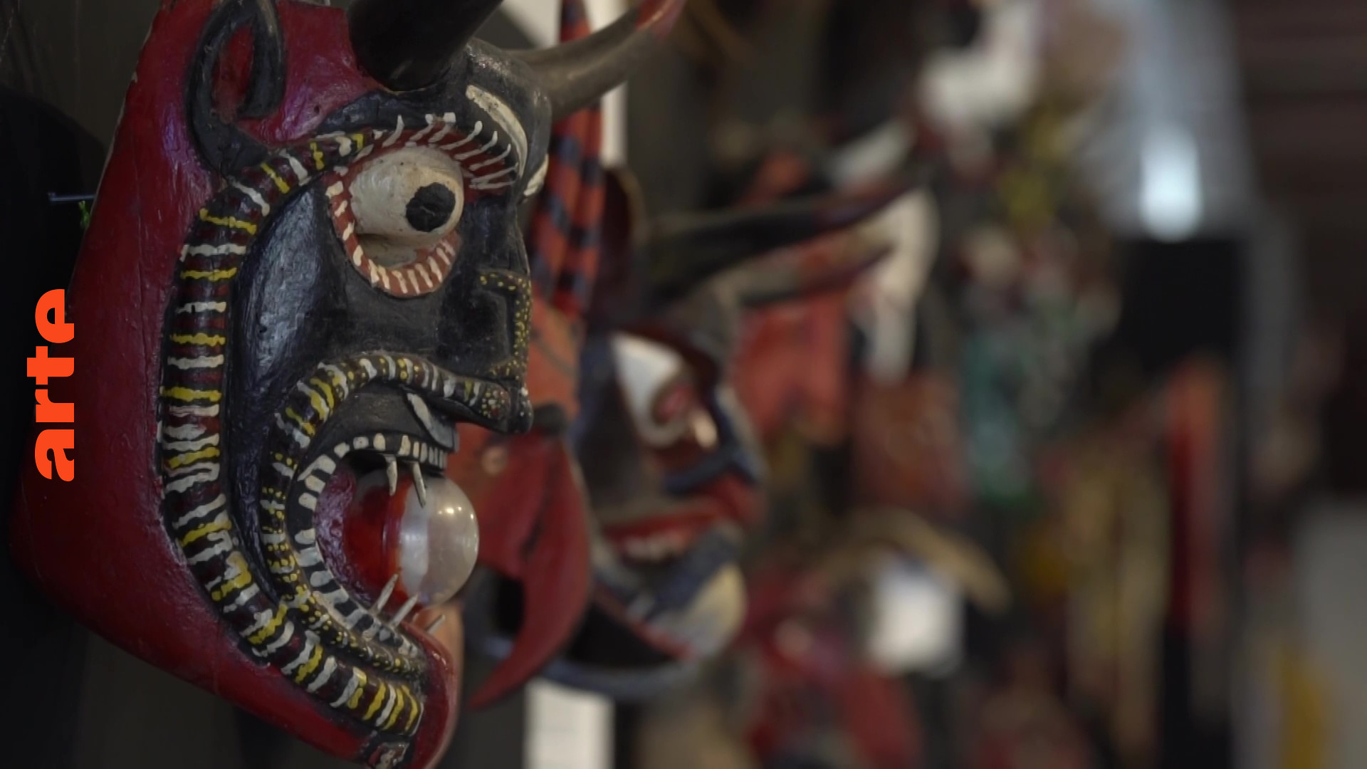 Mexiko: Die 1.500 Masken des René Bustamante