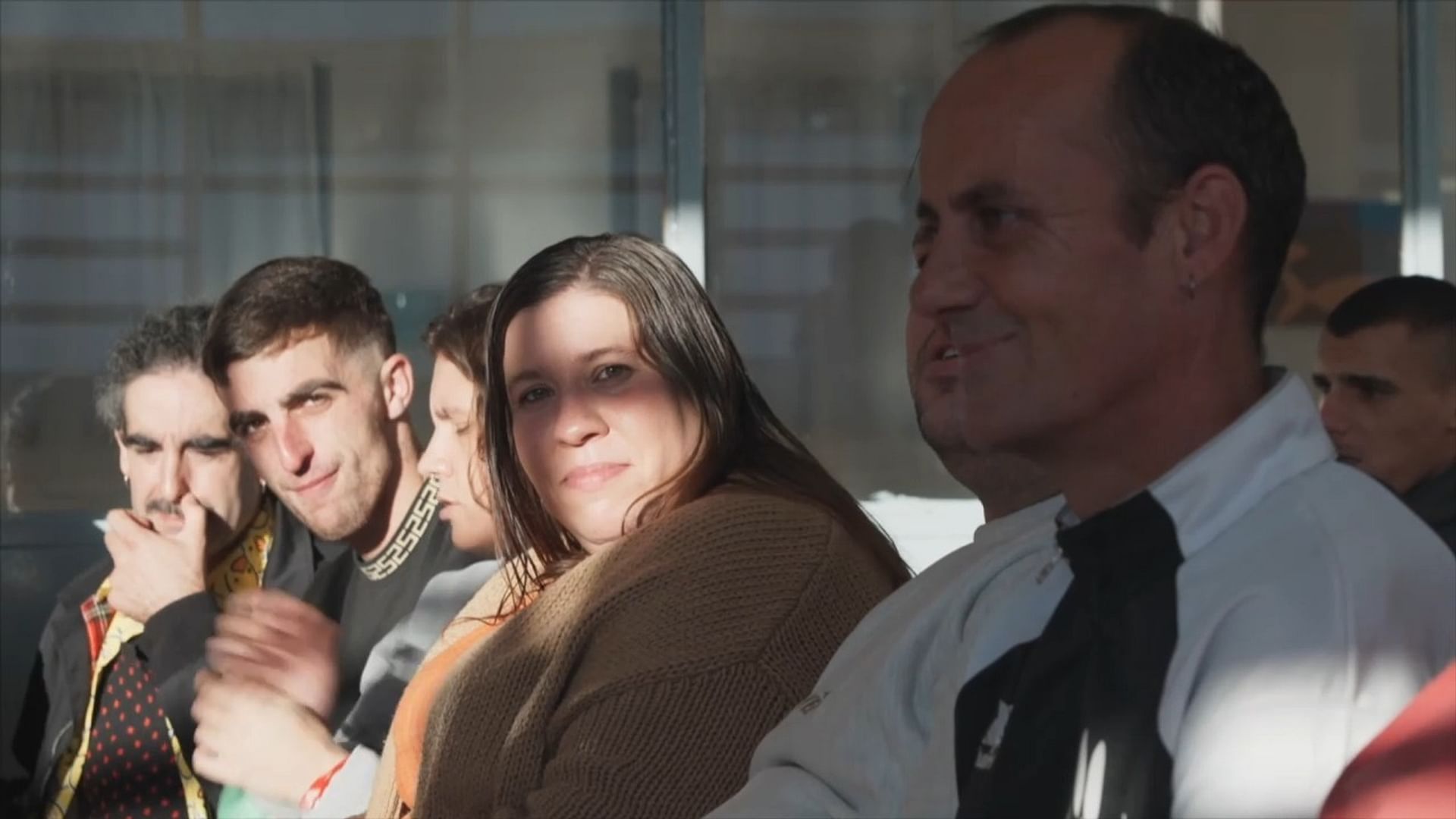 Weshalb Spanien Männer und Frauen gemeinsam inhaftiert