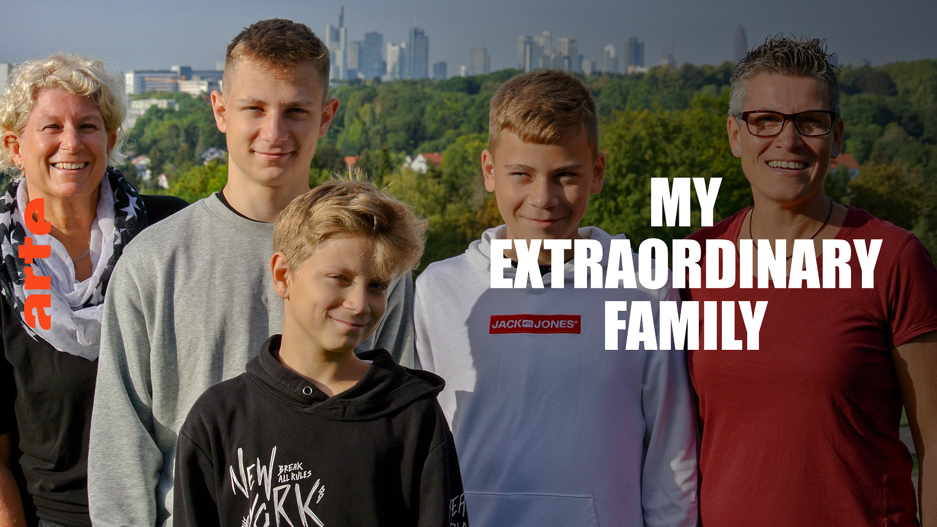 My Extraordinary Family - Watch the full documentary | ARTE in English