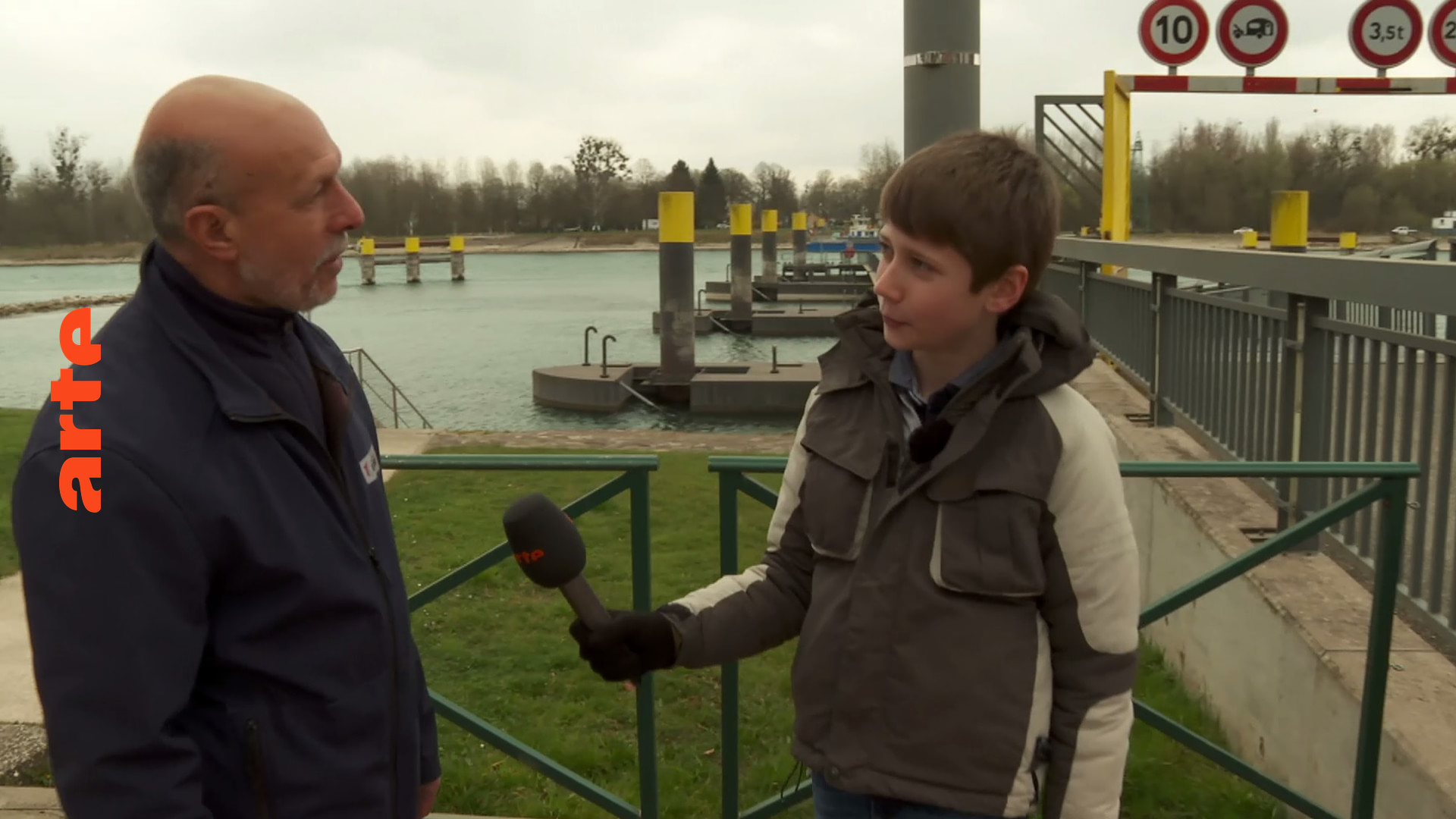 Kinderreporter: Nathanaël auf den Rheinfähren