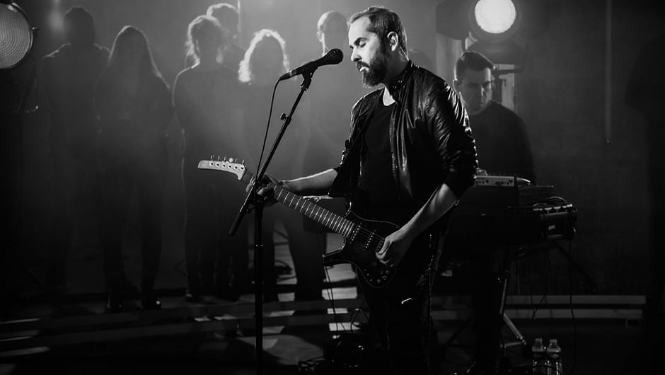 smoke and cigarettes song This afternoon, Morgan Wallen released the music video for his song "20  Cigarettes," and it finds the country star going through the motions, one  cigarette at a time. Whether it's a bar